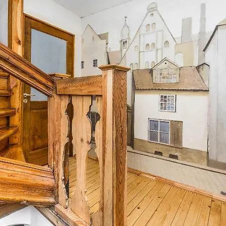 Doma Square Penthouse, In The Heart Of Old Town Apartment *